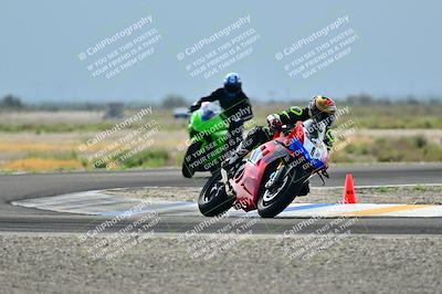 media/Apr-18-2025-TrackDaz (Fri) [[45f5874c44]]/B Group/Session 2 (Turn 7)/